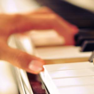 无码精品一二区三区免费不卡
